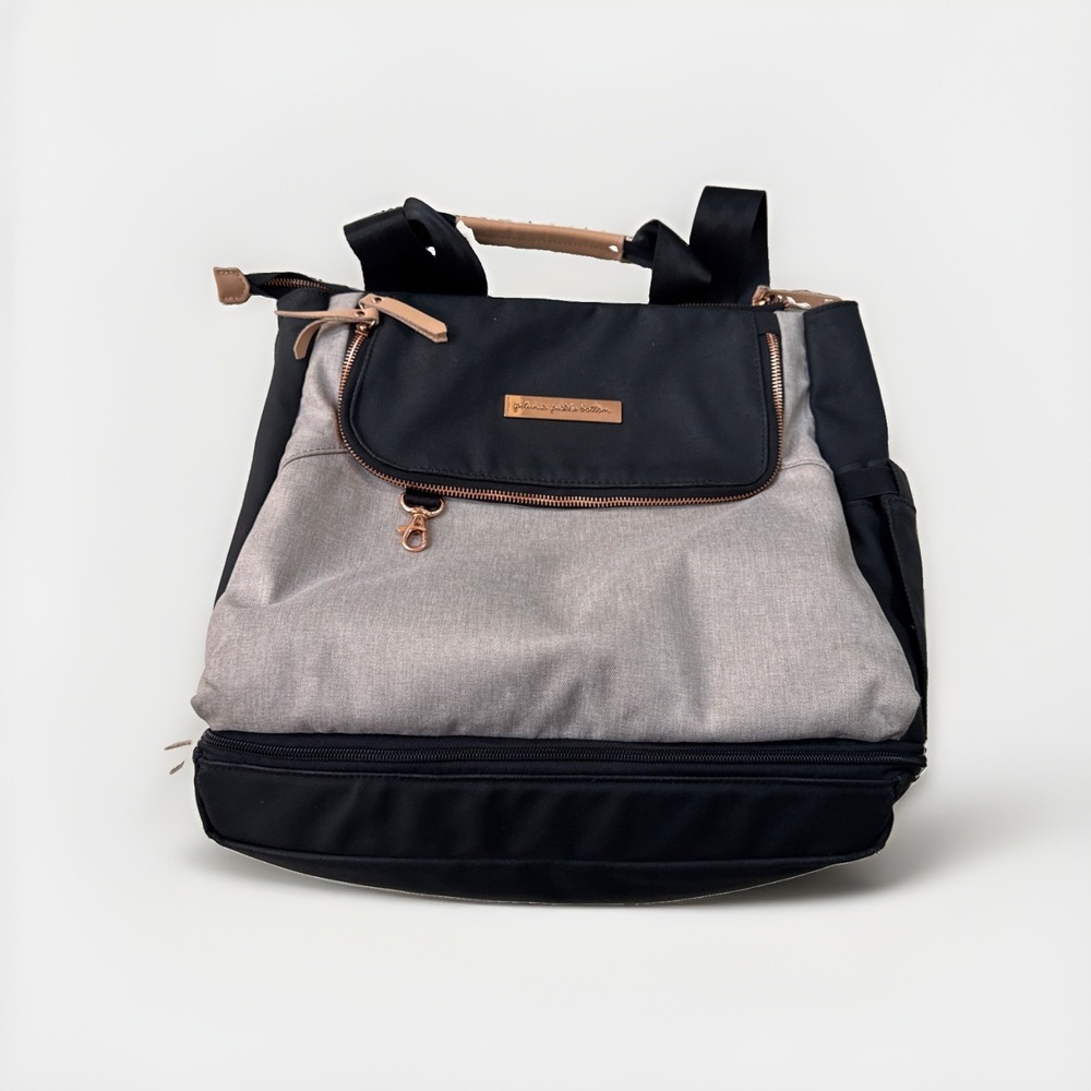 Petunia Pickle Bottom Pivot Pack Diaper Bag Sand/Black Large Backpack Rose Gold